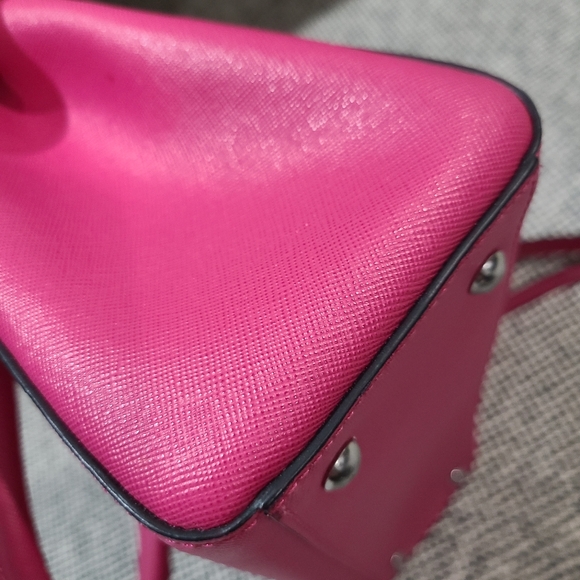 Authentic ❤️ MCM Crossbody Good Use Condition! Christmas Sale!! - Picture 13 of 15